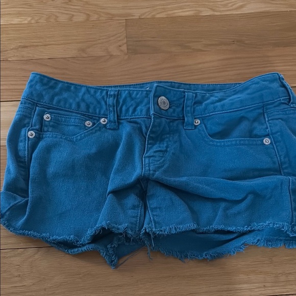 Blue Denim Women's Shorts- American eagle size 4 - Picture 1 of 5